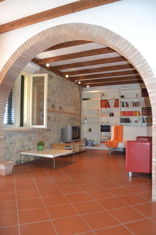 Agriturismo Beveraggio Appartamenti Marina di Grosseto Værelse billede