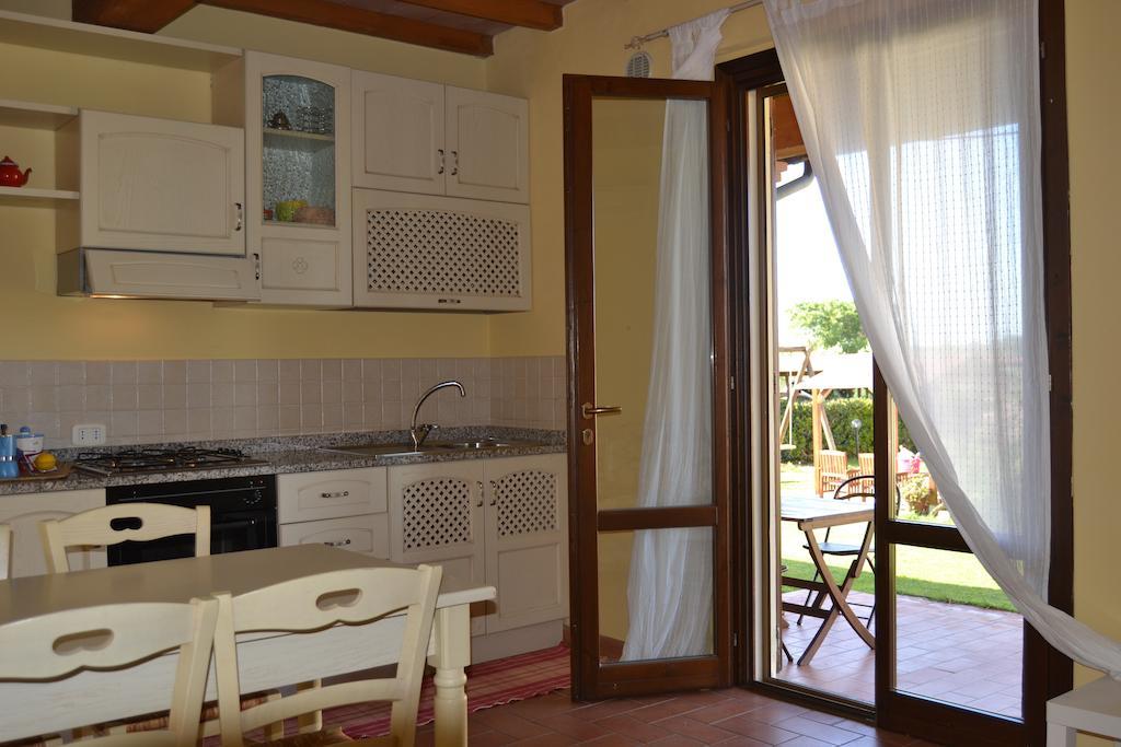 Agriturismo Beveraggio Appartamenti Marina di Grosseto Værelse billede