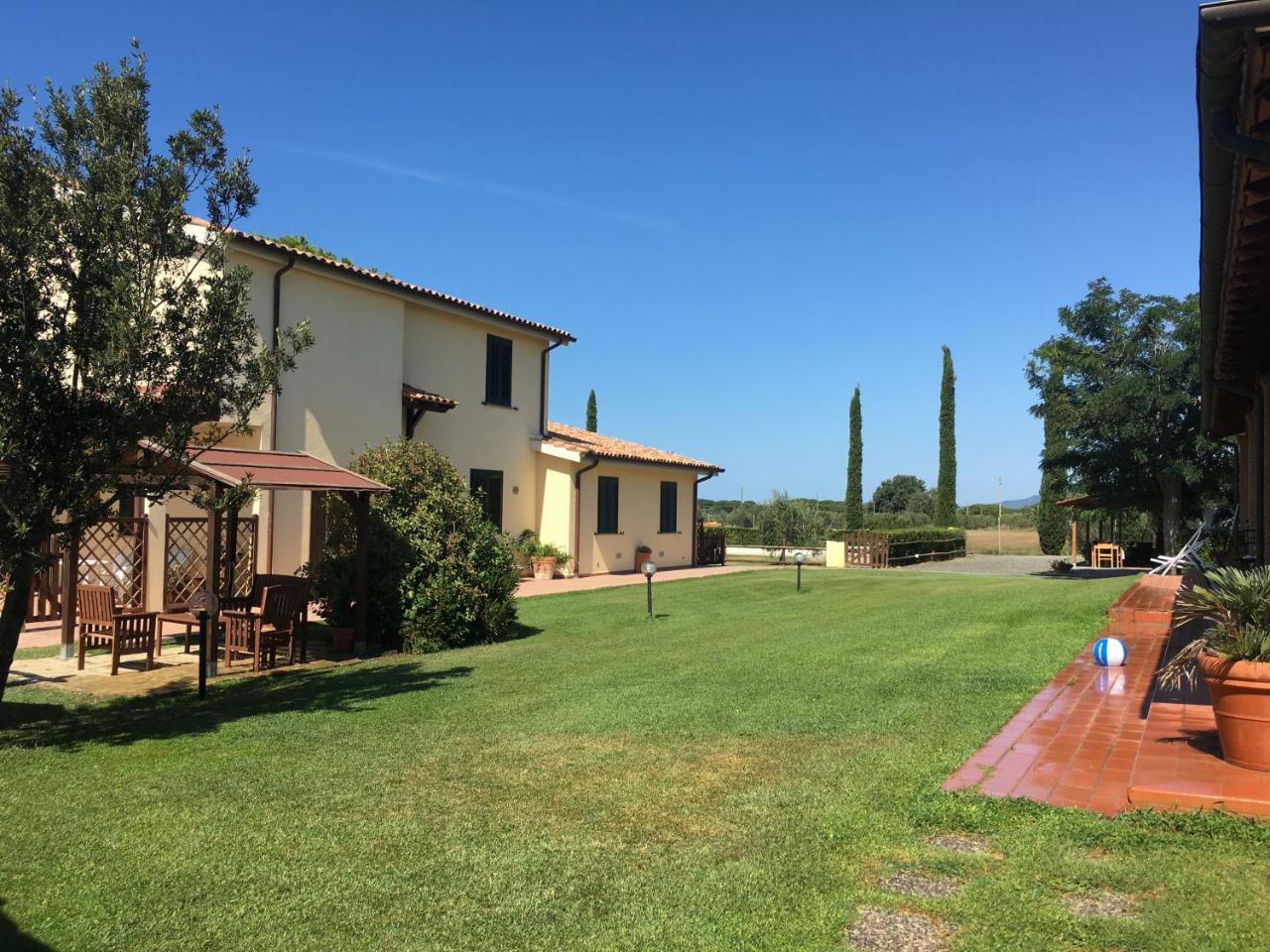 Agriturismo Beveraggio Appartamenti Marina di Grosseto Eksteriør billede