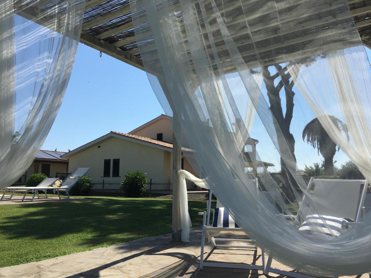 Agriturismo Beveraggio Appartamenti Marina di Grosseto Eksteriør billede